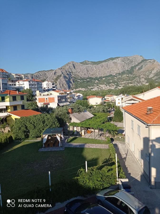 Apartments Mihovil Omis Luaran gambar